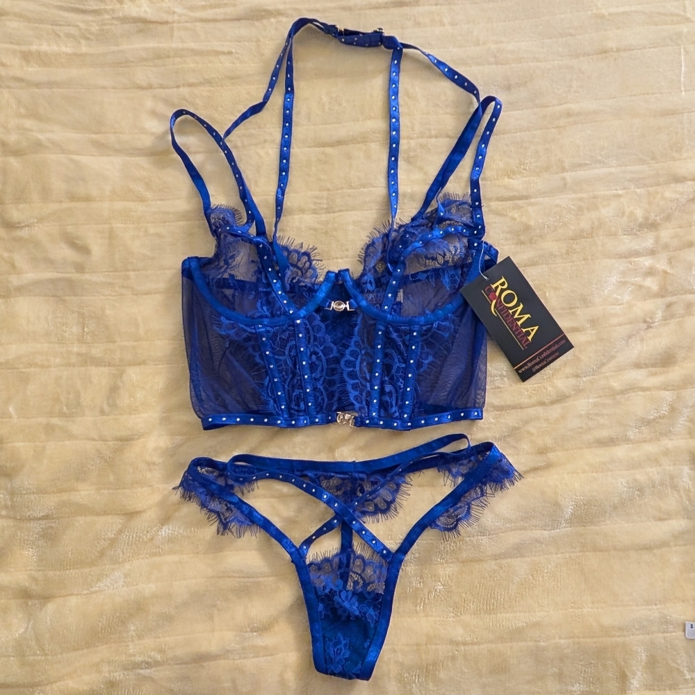 Roma Blue Lace Lingerie Set